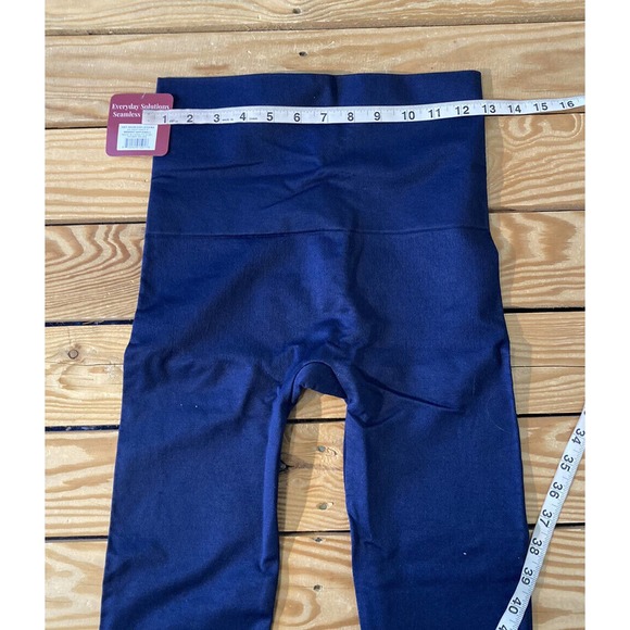 NEW Anti X Everyday Solutions Seamless Leggings Size Small Women’s Navy - Picture 7 of 9